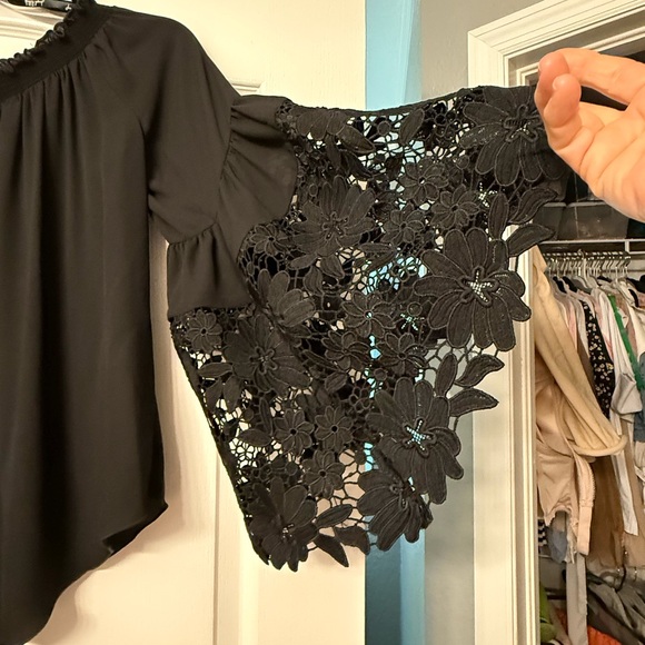 Joseph Ribkoff Black Lace Bell Sleeve Blouse Size 6 - Picture 3 of 5
